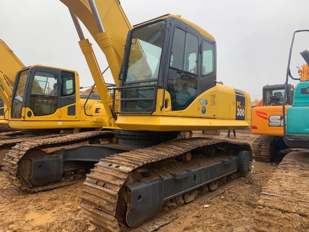 Komatsu PC300-7 second-hand excavator No. 24416-3